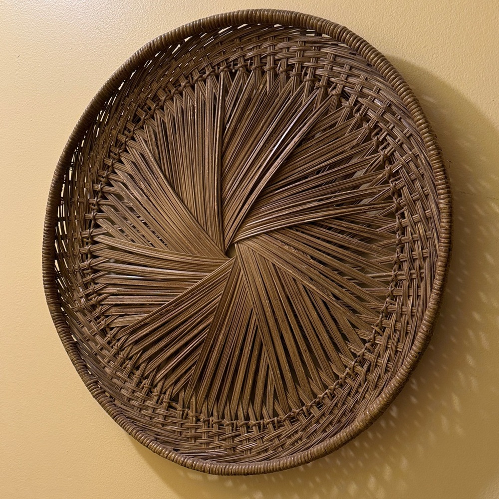 Handcrafted Woven Wall Charger, Large